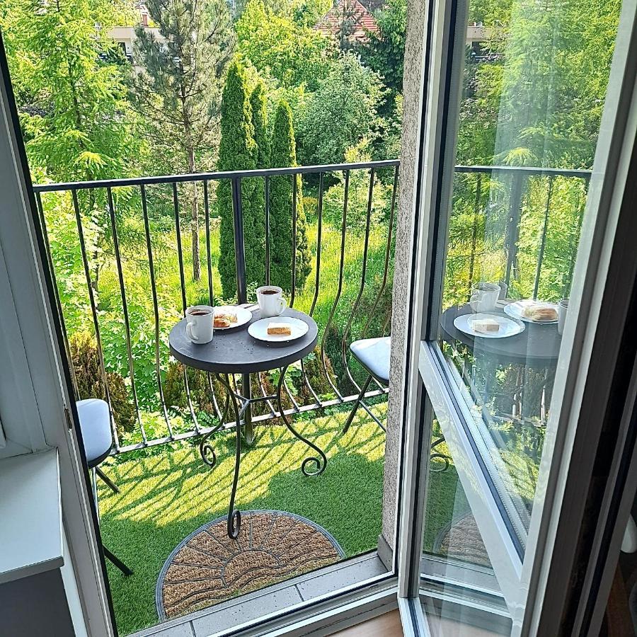 Apartament Deluxe Jelenia Gora Dış mekan fotoğraf